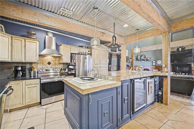 231 L Street, Lake Lotawana, MO 64086