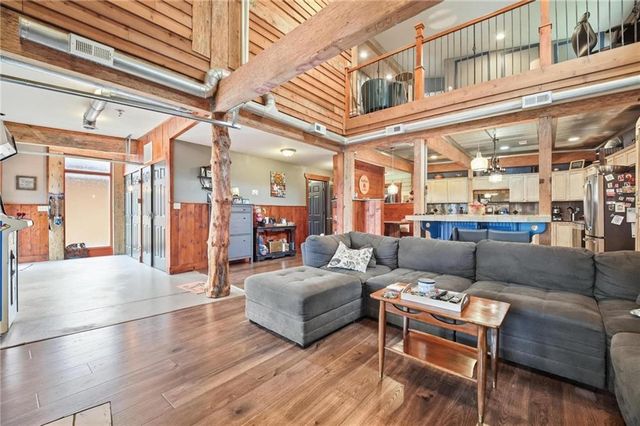 231 L Street, Lake Lotawana, MO 64086