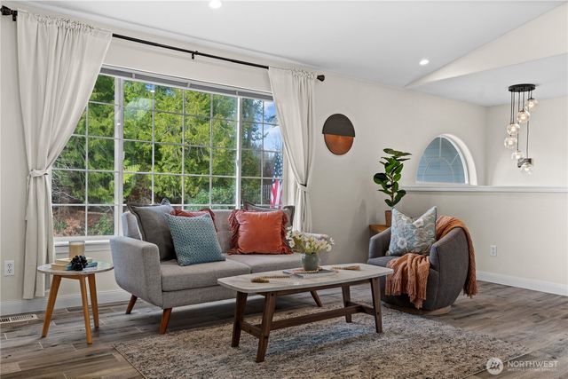 1778 Sage Ct, Port Orchard, WA 98366