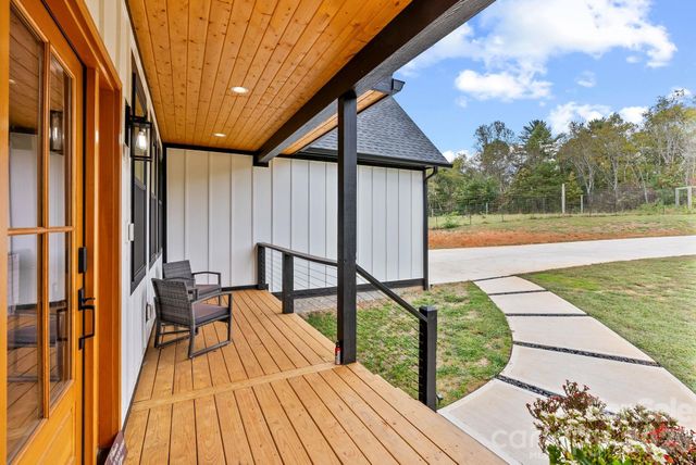 5 Agape Acres Drive, Leicester, NC 28748