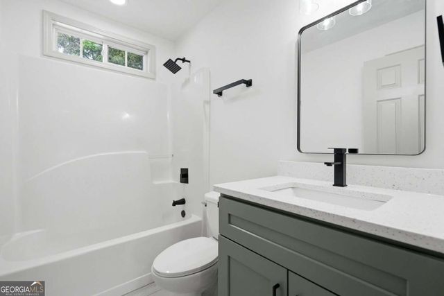1885 Lakewood Avenue SE, Atlanta, GA 30315