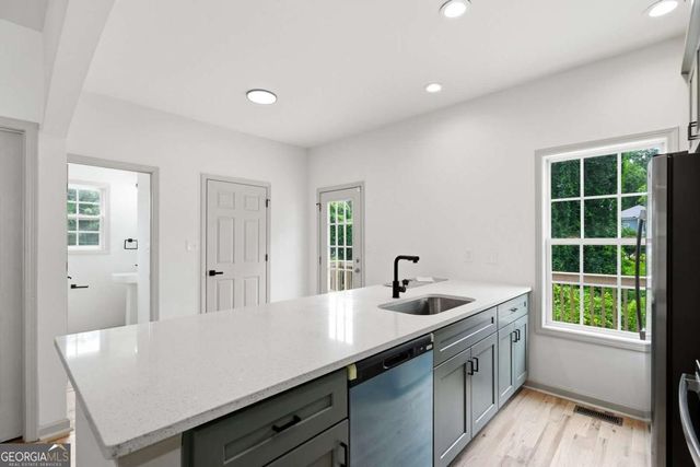 1885 Lakewood Avenue SE, Atlanta, GA 30315