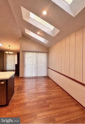 510 BIRDIE RD, Locust Grove, VA 22508