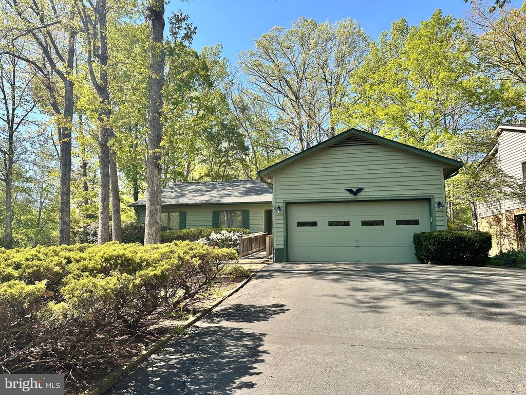 510 BIRDIE RD, Locust Grove, VA 22508