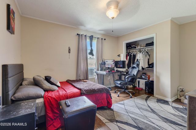 2518 W Gloria Switch Road, Carencro, LA 70520