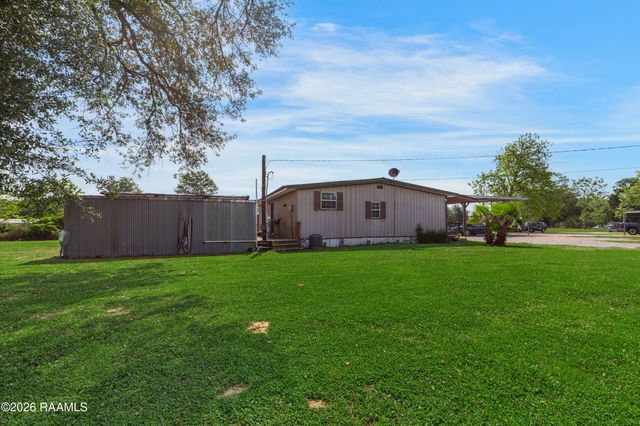 2518 W Gloria Switch Road, Carencro, LA 70520