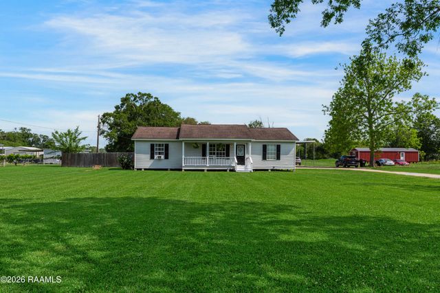 2518 W Gloria Switch Road, Carencro, LA 70520