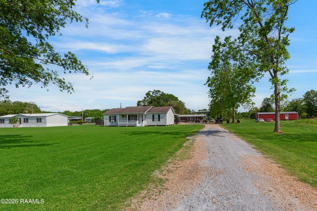 2518 W Gloria Switch Road, Carencro, LA 70520