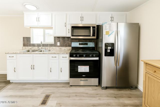 3405 S Tomahawk Road 301, Apache Junction, AZ 85119