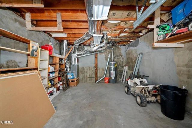 196 Balsam Dr, Cedar Glen, CA 92321