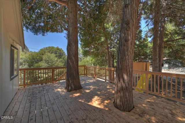 196 Balsam Dr, Cedar Glen, CA 92321