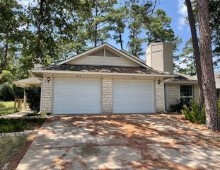 110 N Kanaio DR B, Bastrop, TX 78602