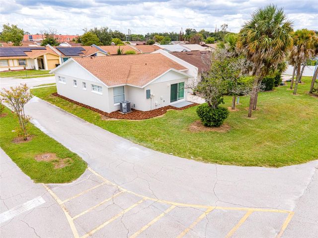 1100 CALANDA AVENUE, Orlando, FL 32807