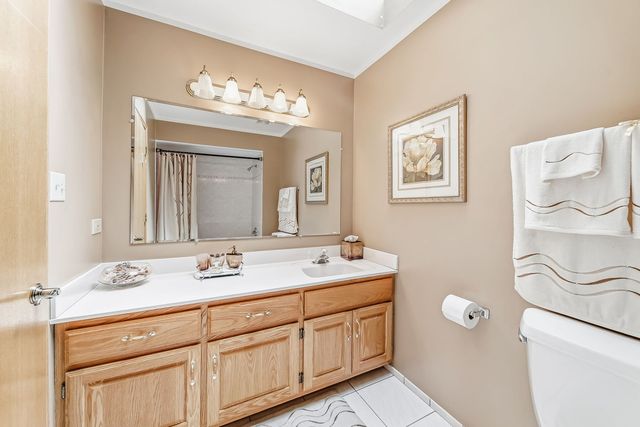 15542 Bramblewood Road, Oak Forest, IL 60452