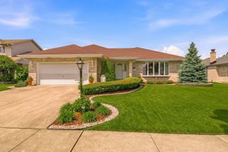 15542 Bramblewood Road, Oak Forest, IL 60452