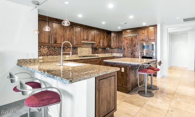 7181 E CAMELBACK Road 707, Scottsdale, AZ 85251