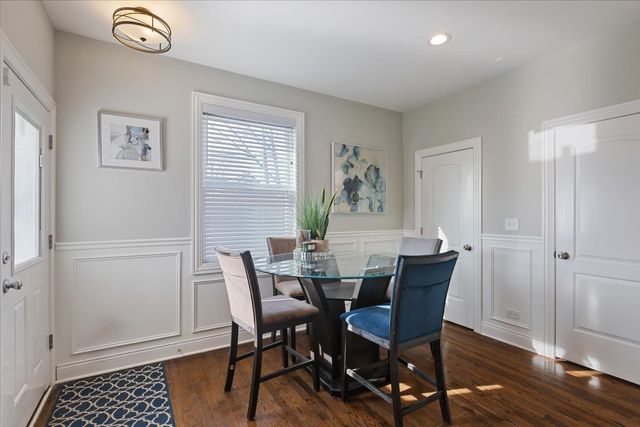 9124 S Bell Avenue, Chicago, IL 60643