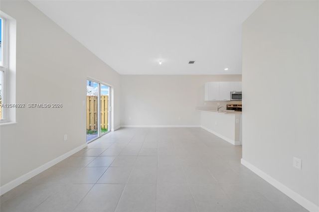 12942 NW 23rd Pl, Miami, FL 33167