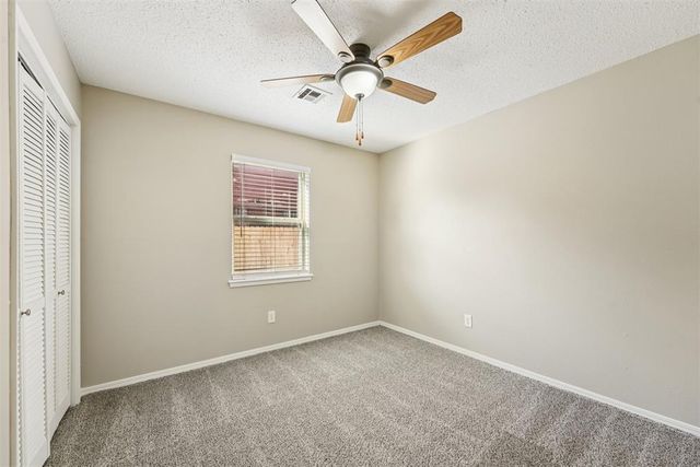 1212 Kings Court, Moore, OK 73160