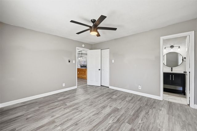 601 W Cedar Street, Arlington, TX 76011