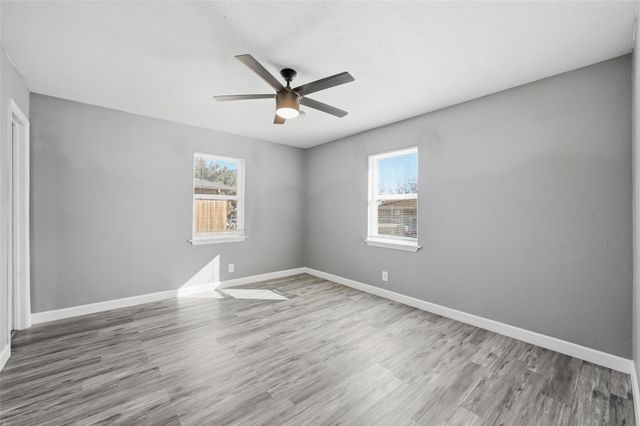 601 W Cedar Street, Arlington, TX 76011