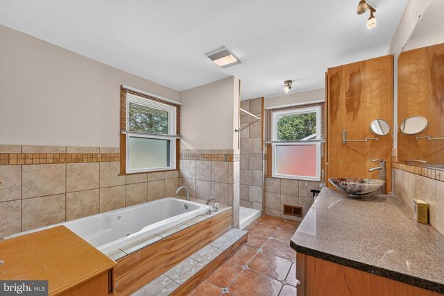 13 CENTRAL AVE, New Castle, DE 19720