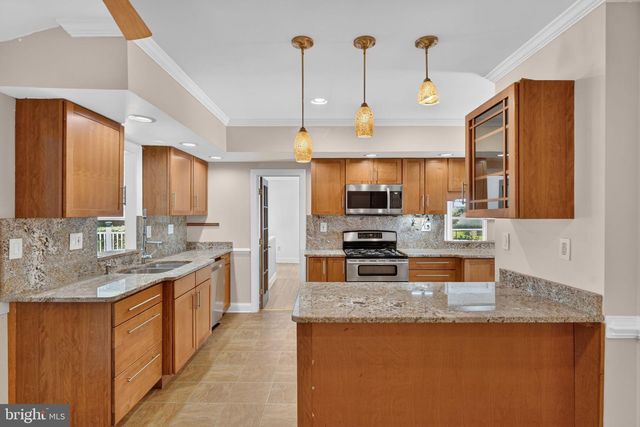 13 CENTRAL AVE, New Castle, DE 19720
