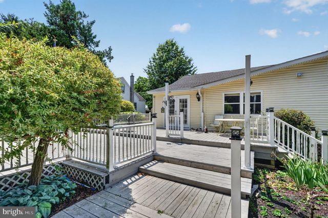 13 CENTRAL AVE, New Castle, DE 19720