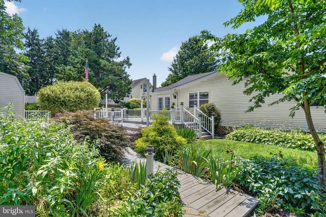 13 CENTRAL AVE, New Castle, DE 19720