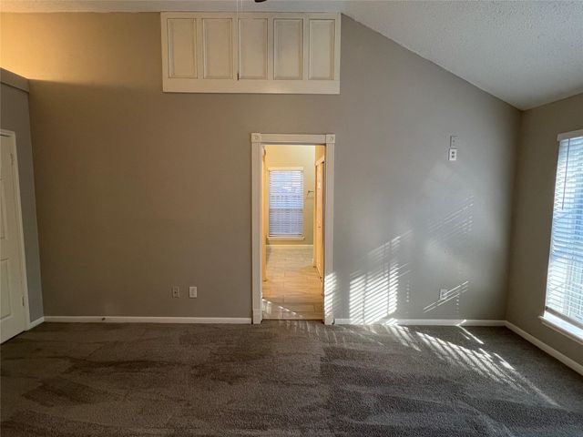 187 Sandpebble Drive, The Woodlands, TX 77381