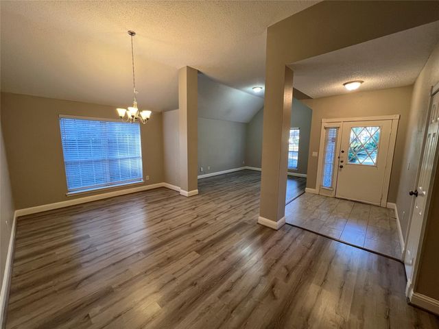 187 Sandpebble Drive, The Woodlands, TX 77381