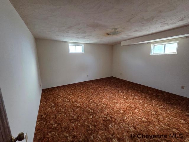 221 CACTUS DR, Torrington, WY 82240