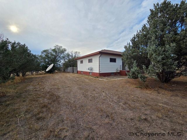 221 CACTUS DR, Torrington, WY 82240