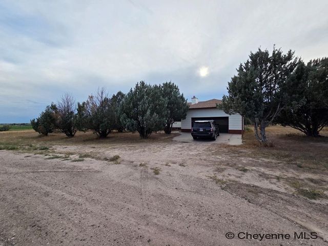 221 CACTUS DR, Torrington, WY 82240