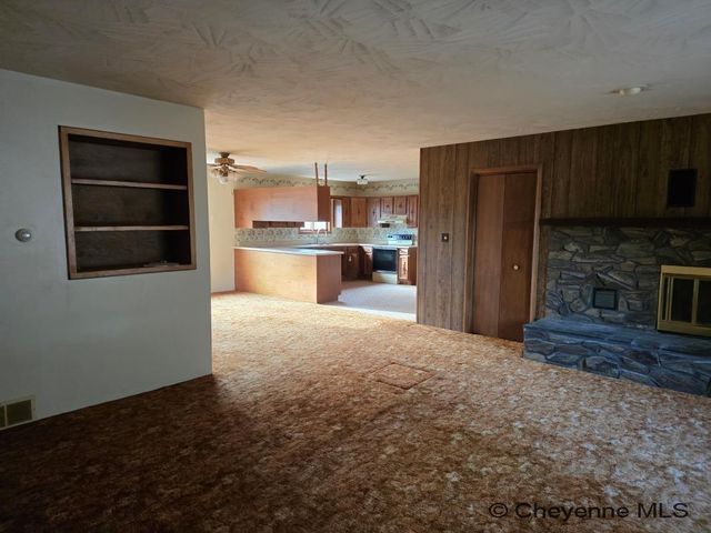 221 CACTUS DR, Torrington, WY 82240