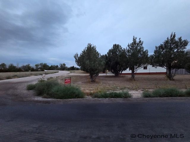 221 CACTUS DR, Torrington, WY 82240