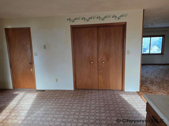 221 CACTUS DR, Torrington, WY 82240