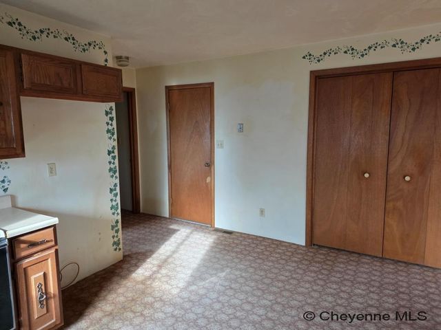 221 CACTUS DR, Torrington, WY 82240