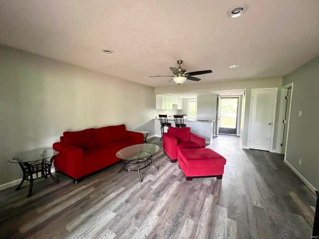 9011 S Pointe Ridge Lane # 6, Bloomington, IN 47401