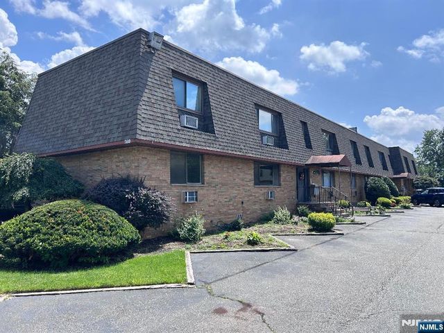 168 Diamond Bridge Avenue 1, Hawthorne, NJ 07506