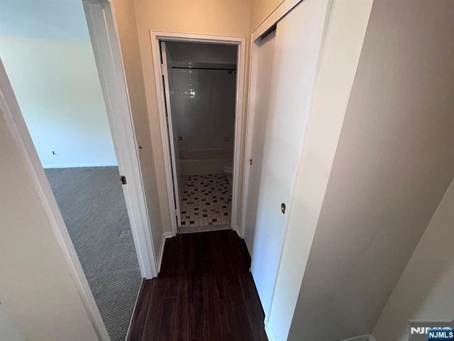 168 Diamond Bridge Avenue 1, Hawthorne, NJ 07506