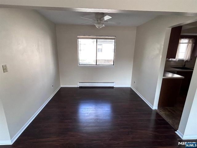 168 Diamond Bridge Avenue 1, Hawthorne, NJ 07506