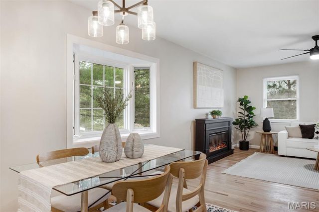 915 Trianon Lane, Unincorporated, MO 63011