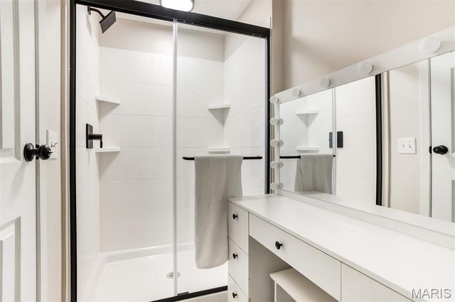 915 Trianon Lane, Unincorporated, MO 63011