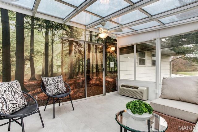 915 Trianon Lane, Unincorporated, MO 63011