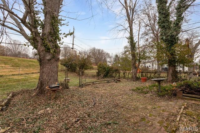 915 Trianon Lane, Unincorporated, MO 63011