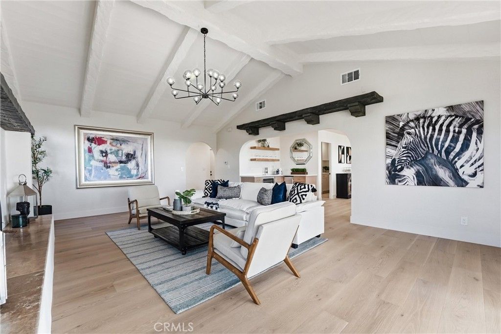 Image 10 of property listing at 2532 E Vista Drive, Upland, CA 91784