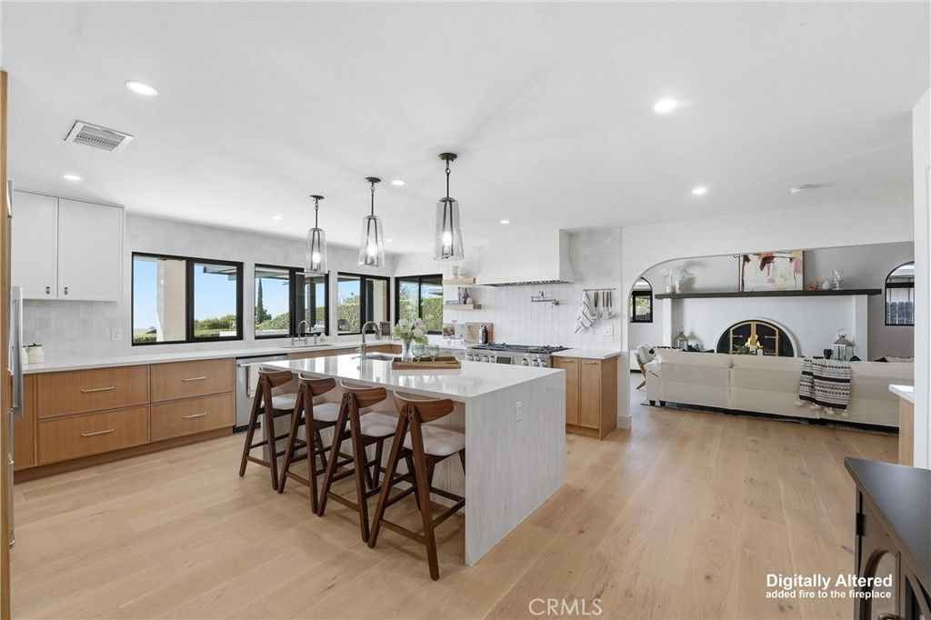 Image 17 of property listing at 2532 E Vista Drive, Upland, CA 91784