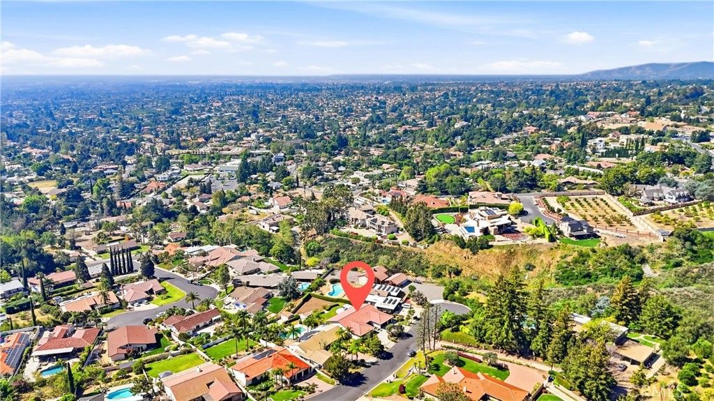 Image 64 of property listing at 2532 E Vista Drive, Upland, CA 91784