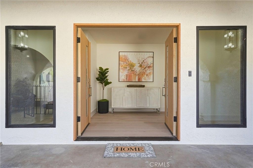 Image 8 of property listing at 2532 E Vista Drive, Upland, CA 91784